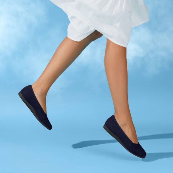 VIVAIA Authentic Square-Toe V-Cut Flats (Margot 2.0) **NEW** Navy EU 39.5 US 8.5 - Picture 3 of 11